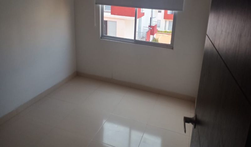 Apartamento de tres habitaciones